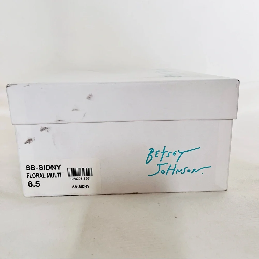 Betsey Johnson Sidny rhinestone floral Pink and Silver Sneakers 6.5 - Picture 10 of 10